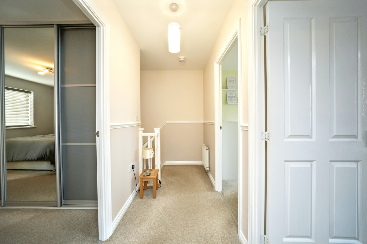 Field Sidings Way, Kingswinford, DY6, photo 5