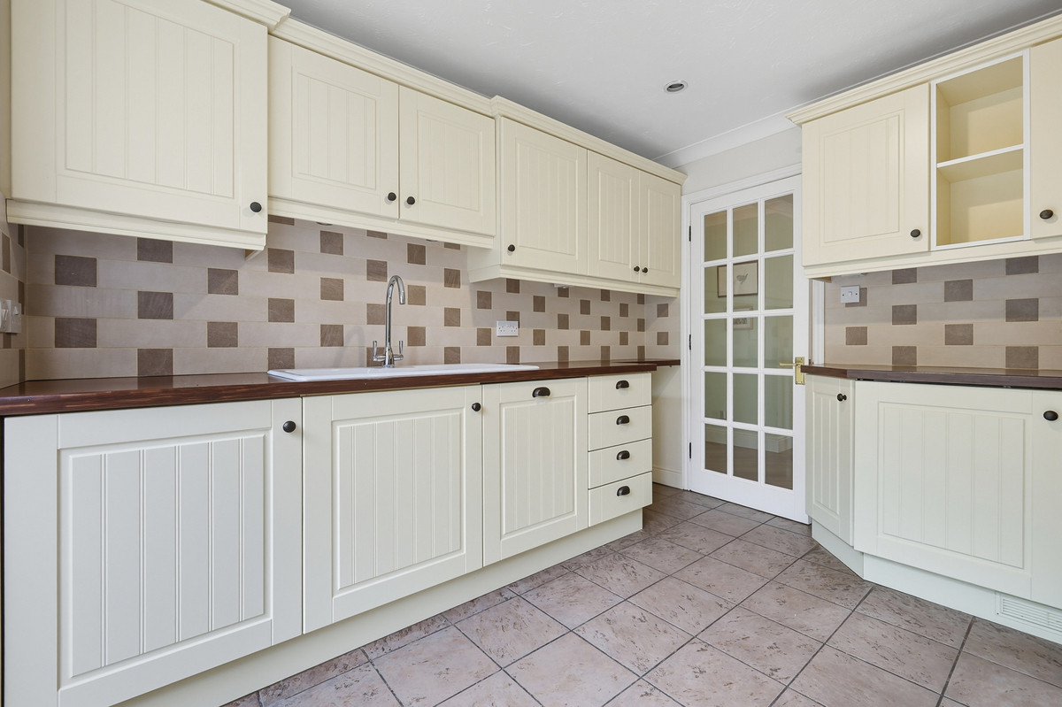Cambridge Close, Ingatestone, CM4, photo 6