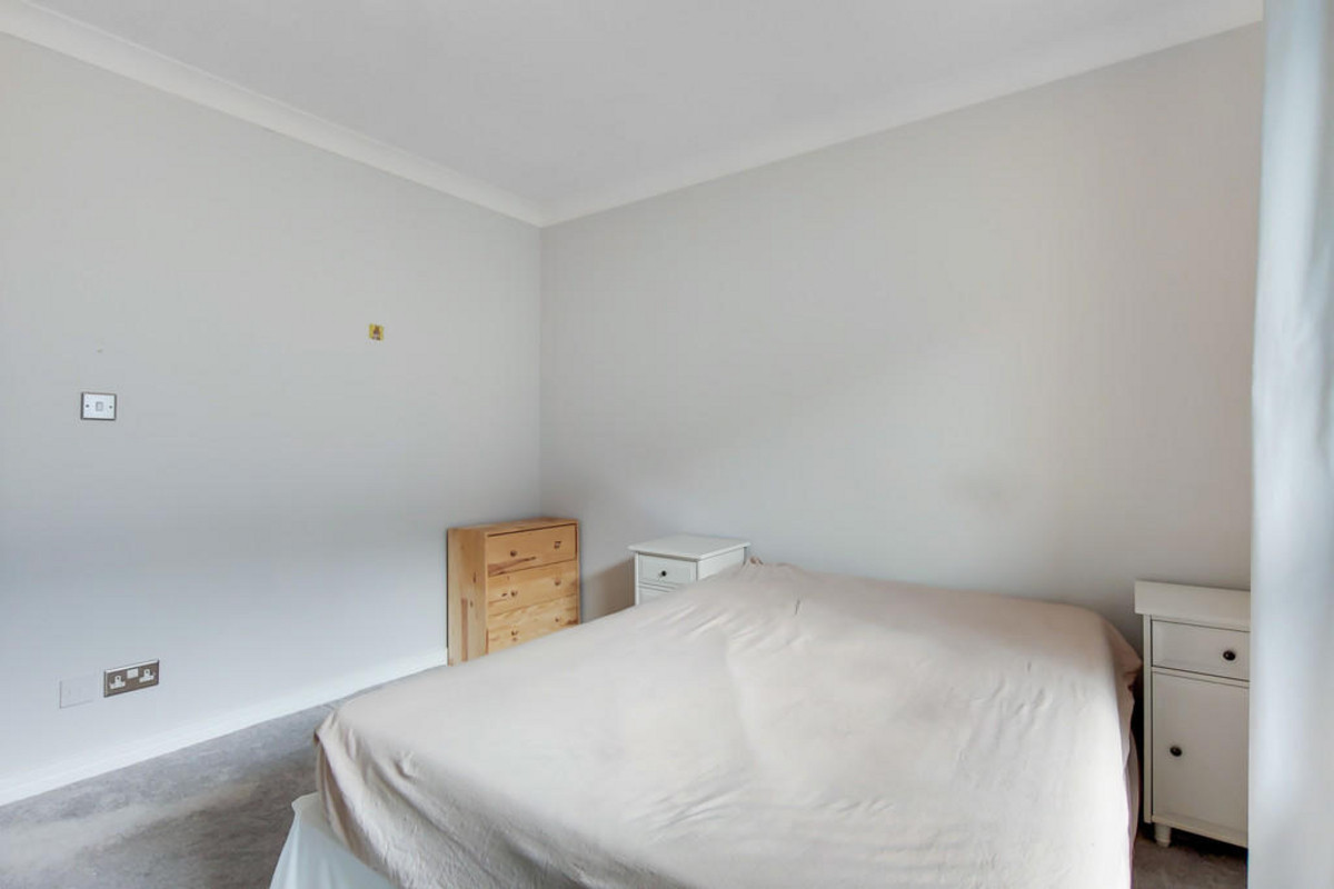 Homer Drive, London, E14, photo 8