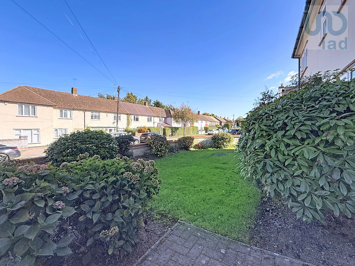 Hyde Mead, Waltham Abbey, EN9, photo 24