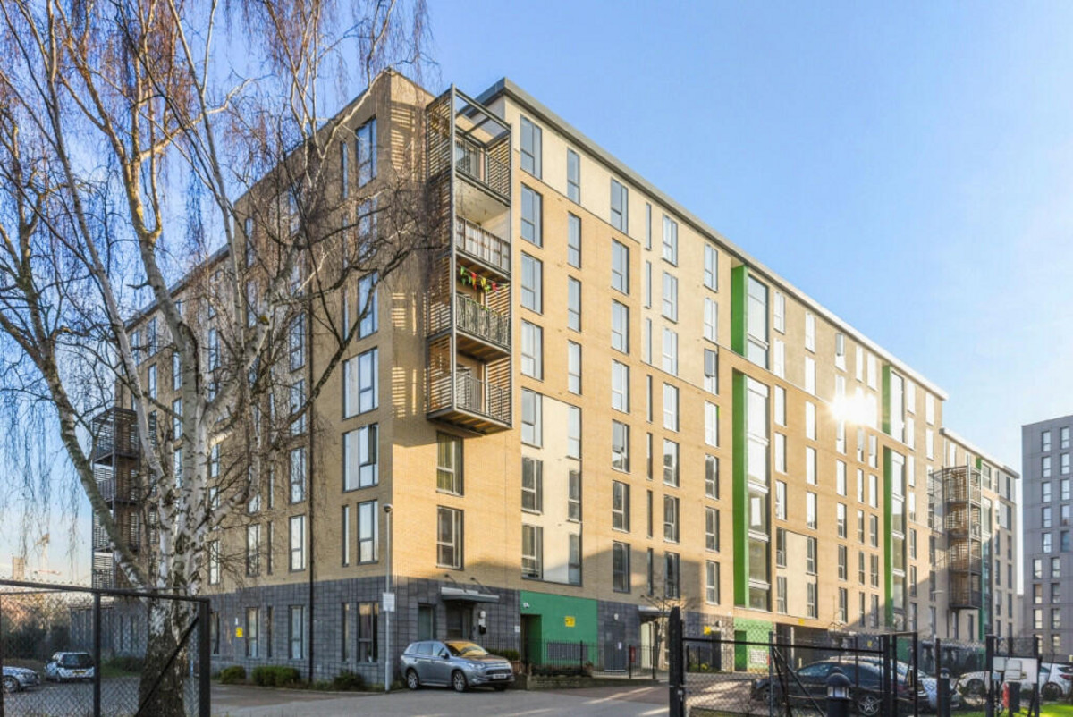 Needleman Close, London, NW9