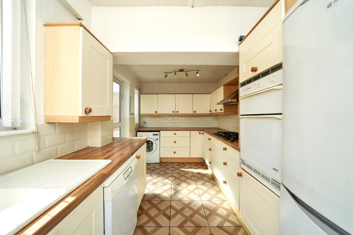 Cakemore Road, Rowley Regis, B65, photo 18