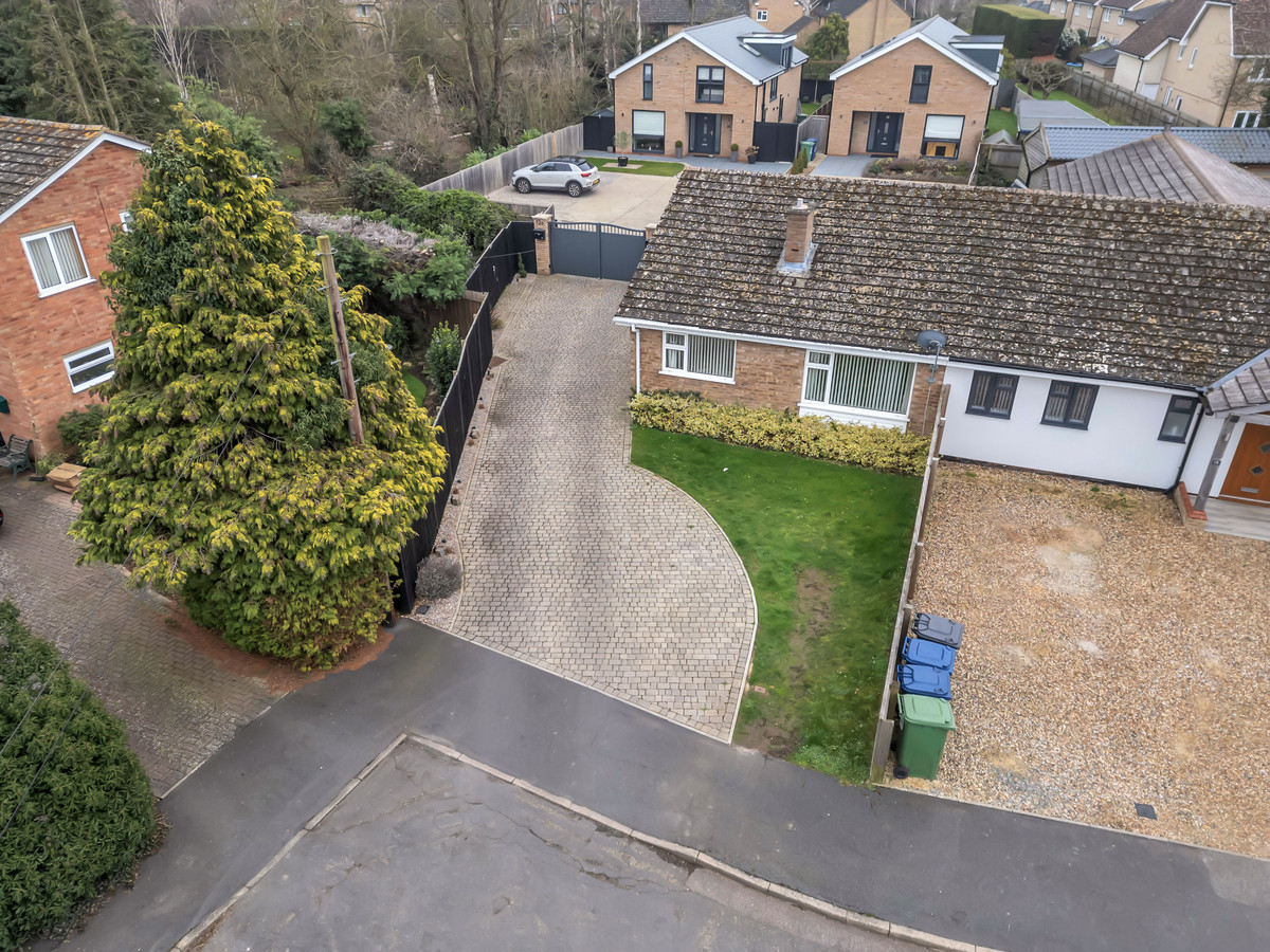 Ellis Close, Cottenham, Cambridgeshire, photo 21