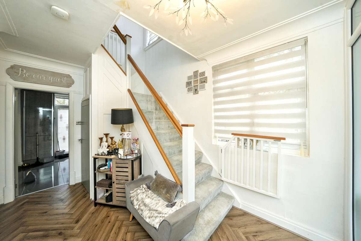 Bilston Lane, Willenhall, WV13, photo 3