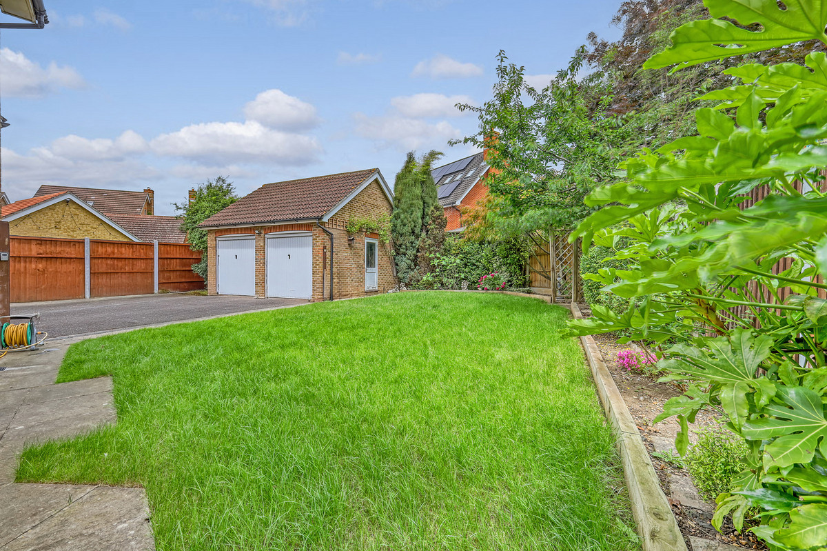 Fenton Road, Grays, RM16, photo 22