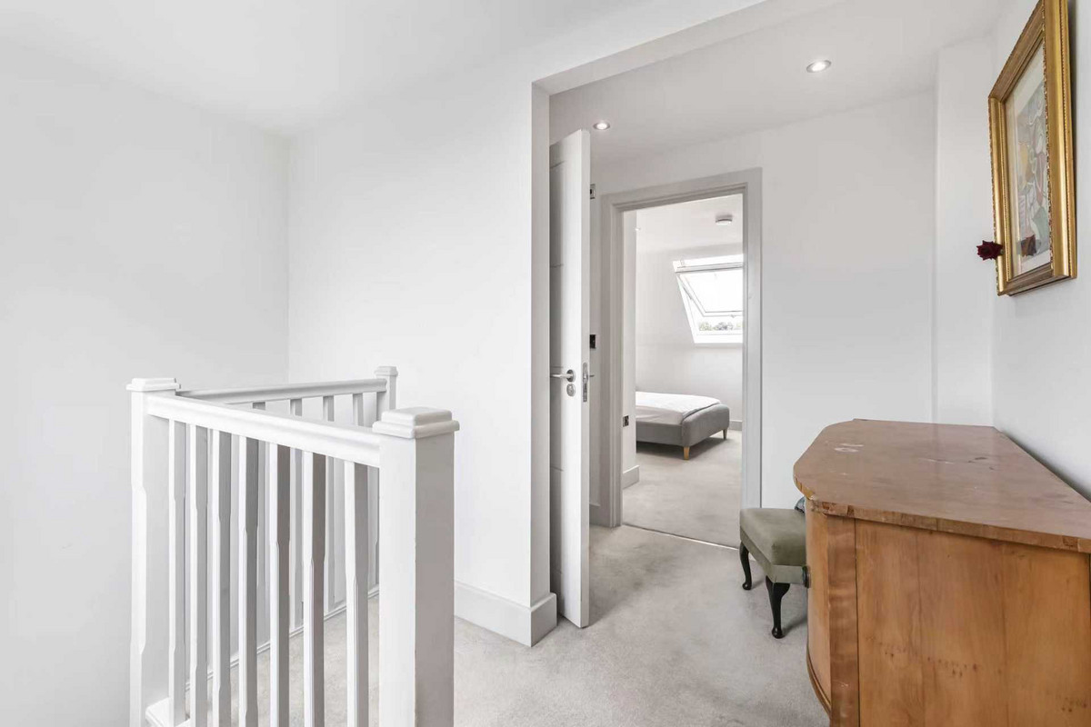 Harrow Road, London, NW10, photo 8