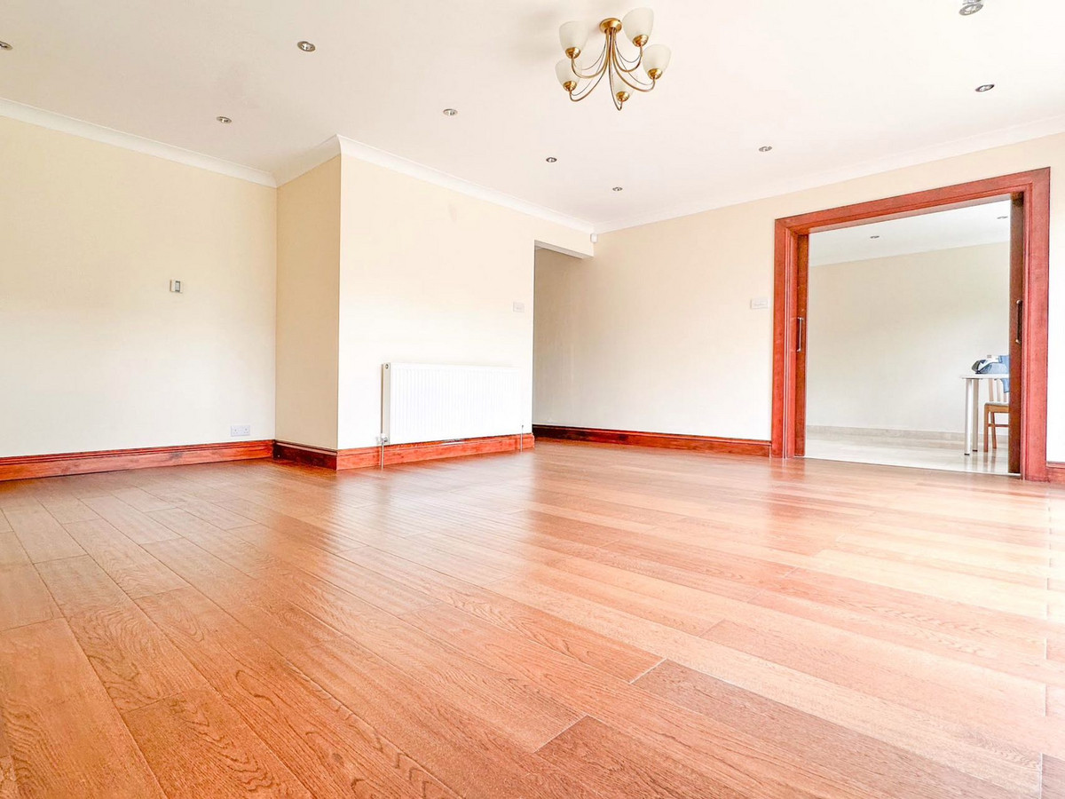 Chesterfield Drive, Sevenoaks, TN13, photo 3