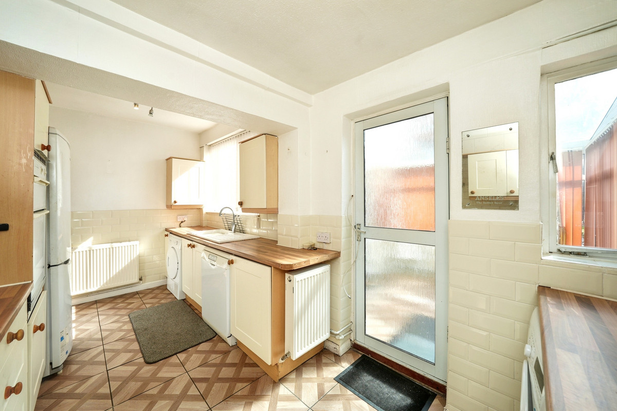 Cakemore Road, Rowley Regis, B65, photo 20