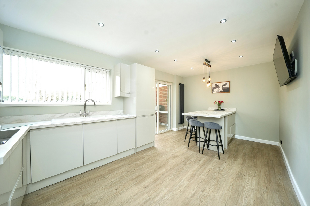 Fellows Avenue, Kingswinford, DY6, photo 4