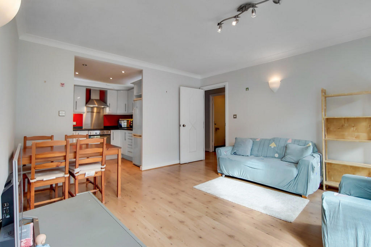 Homer Drive, London, E14, photo 2