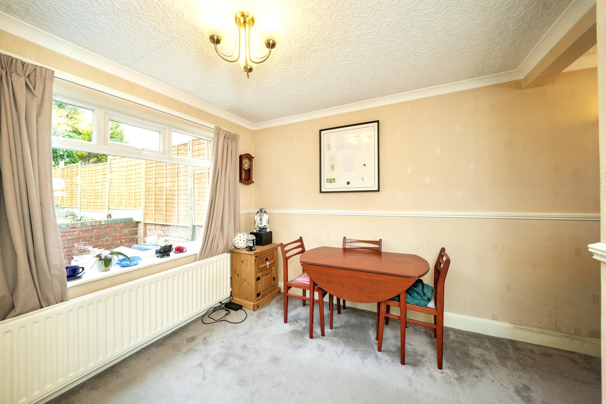 Granville Drive, Kingswinford, DY6, photo 16