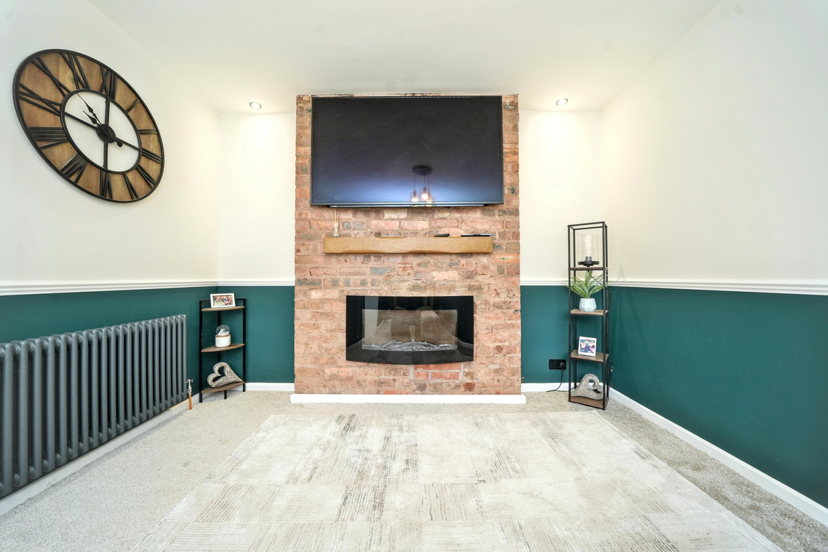 Fellows Avenue, Kingswinford, DY6, photo 14