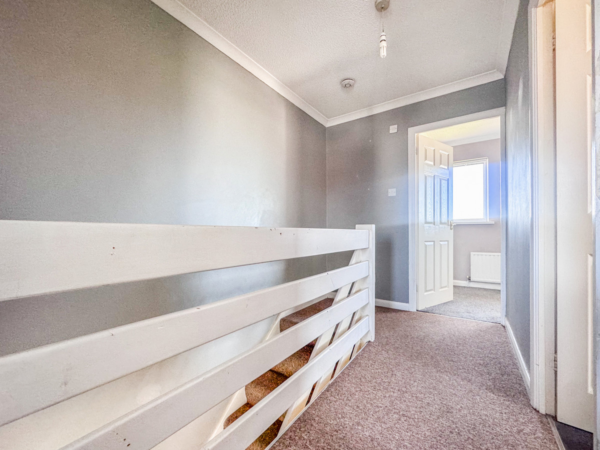 Holloway Gardens, Staddiscombe, Plymouth, Devon, PL9 Perfect First Time or Family Home, photo 18