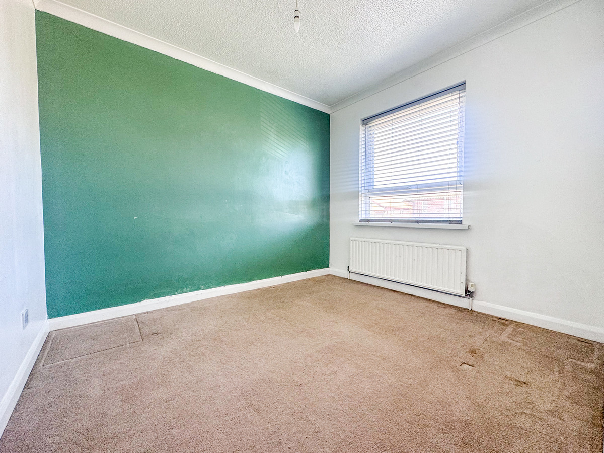 Holloway Gardens, Staddiscombe, Plymouth, Devon, PL9 Perfect First Time or Family Home, photo 15