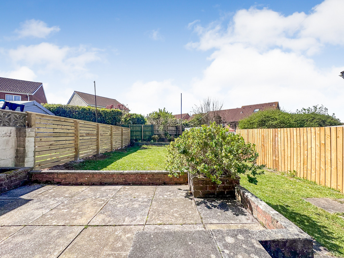 Holloway Gardens, Staddiscombe, Plymouth, Devon, PL9 Perfect First Time or Family Home, photo 20