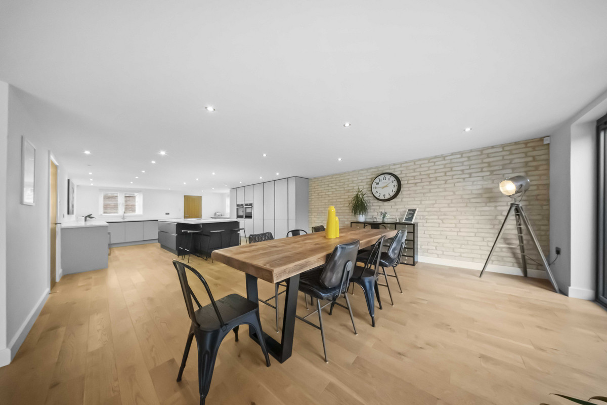 Aldreth Road, Haddenham, Ely, photo 10