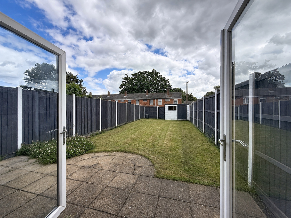Hollyfield, Harlow, CM19, photo 4