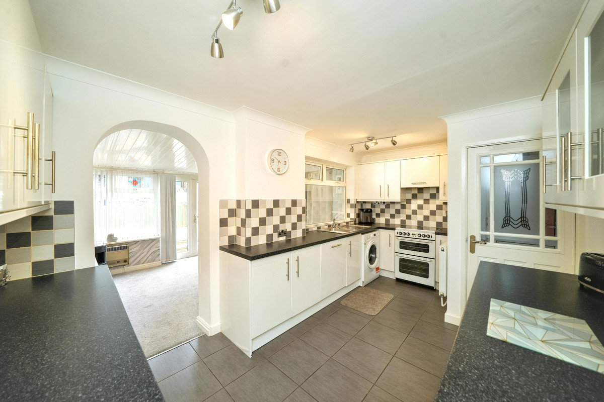 Packwood Road, Oldbury, B69, photo 3