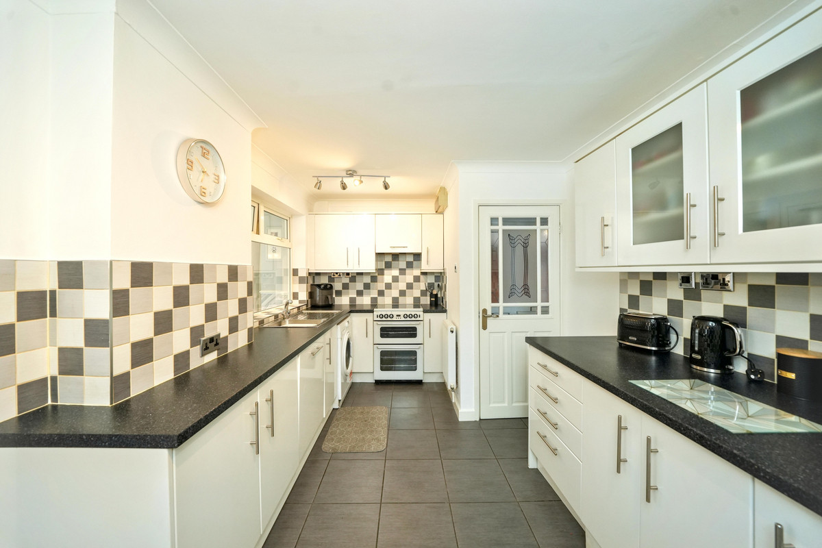 Packwood Road, Oldbury, B69, photo 13