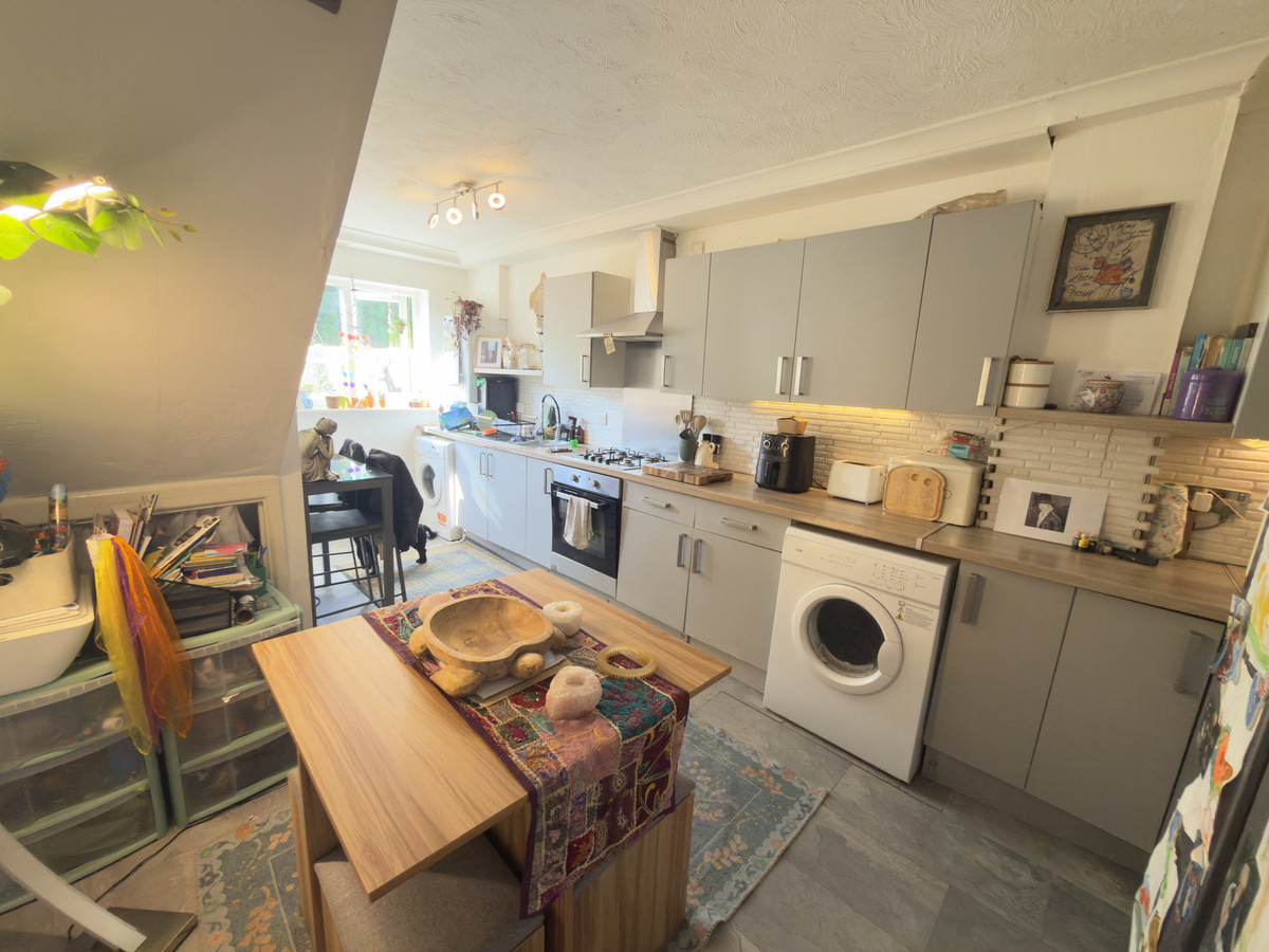 Doubletree Court, Cornwall, PL24, photo 9