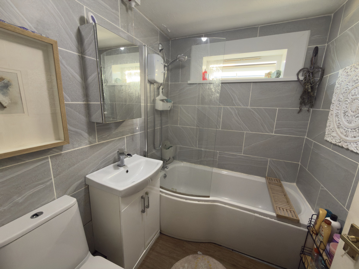 Doubletree Court, Cornwall, PL24, photo 20