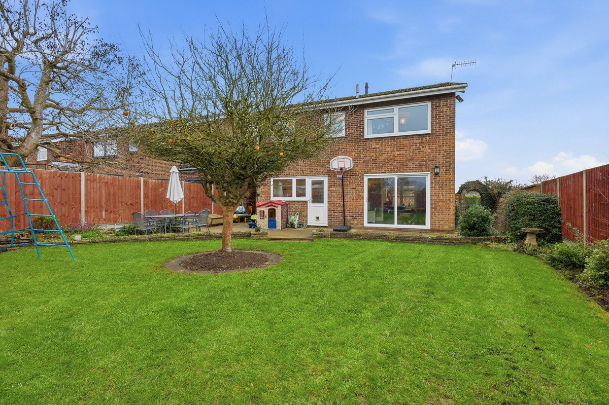 Wychford Drive, Sawbridgeworth, CM21