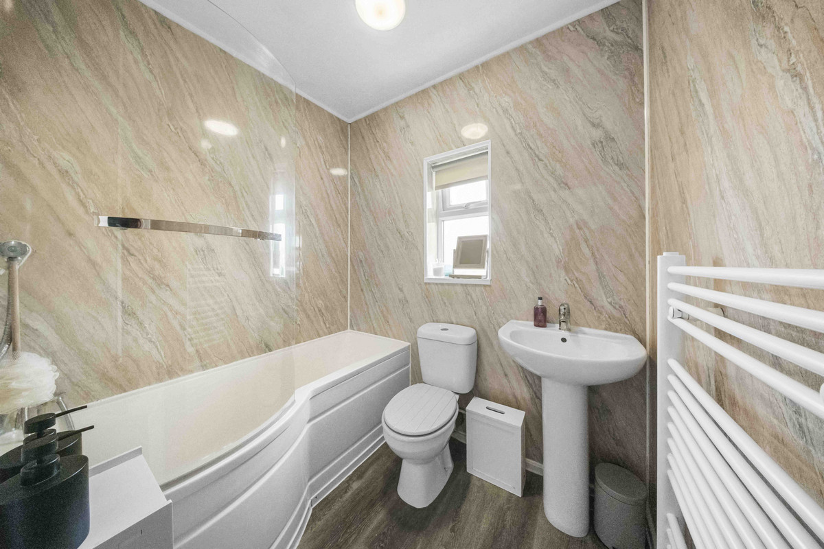 Upton Place, Littleport, Cambridgeshire, photo 18
