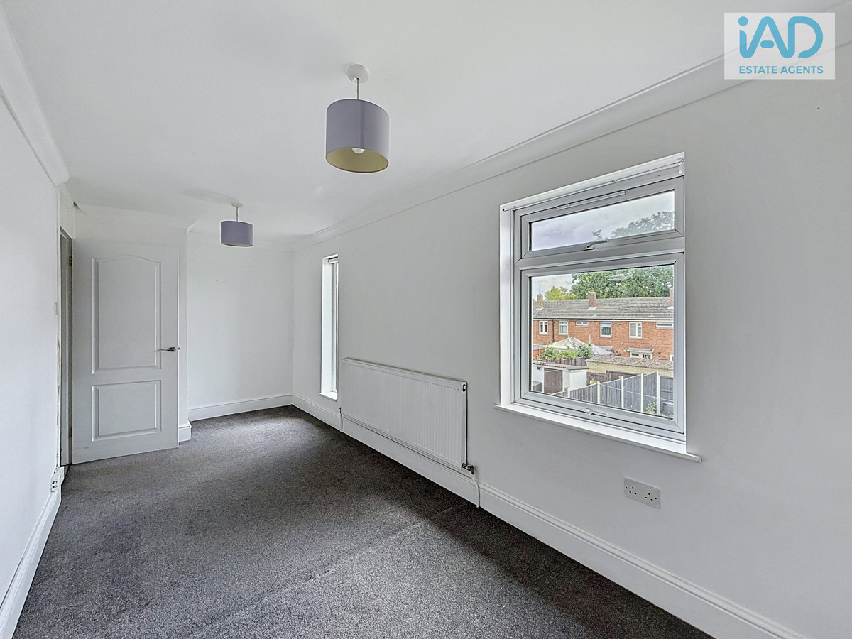 Hollyfield, Harlow, CM19, photo 14