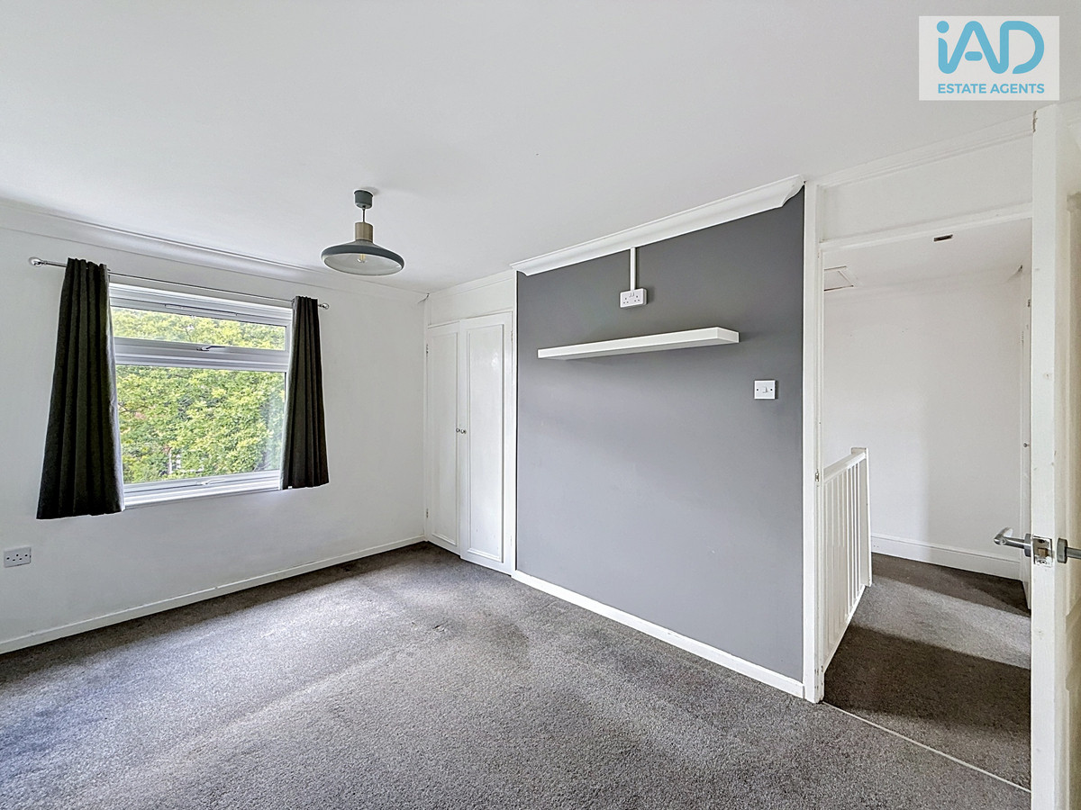 Hollyfield, Harlow, CM19, photo 10