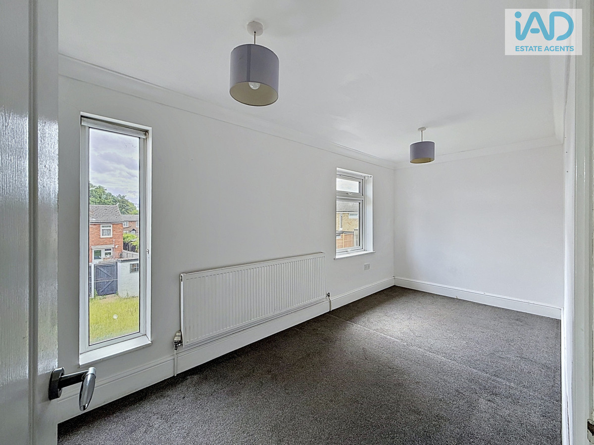 Hollyfield, Harlow, CM19, photo 13