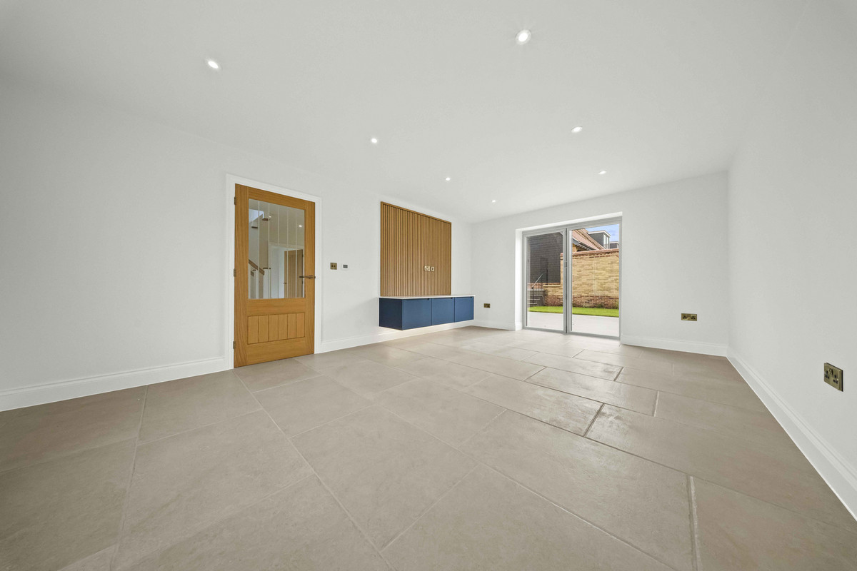 Lower Road, Stuntney, Cambridgeshire, photo 9