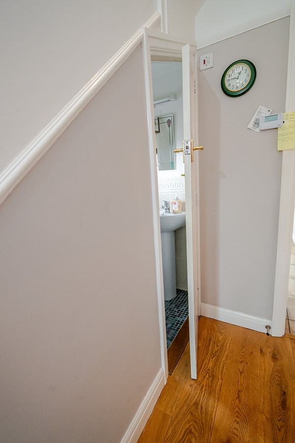 Spen Lane, Leeds, LS16, photo 10