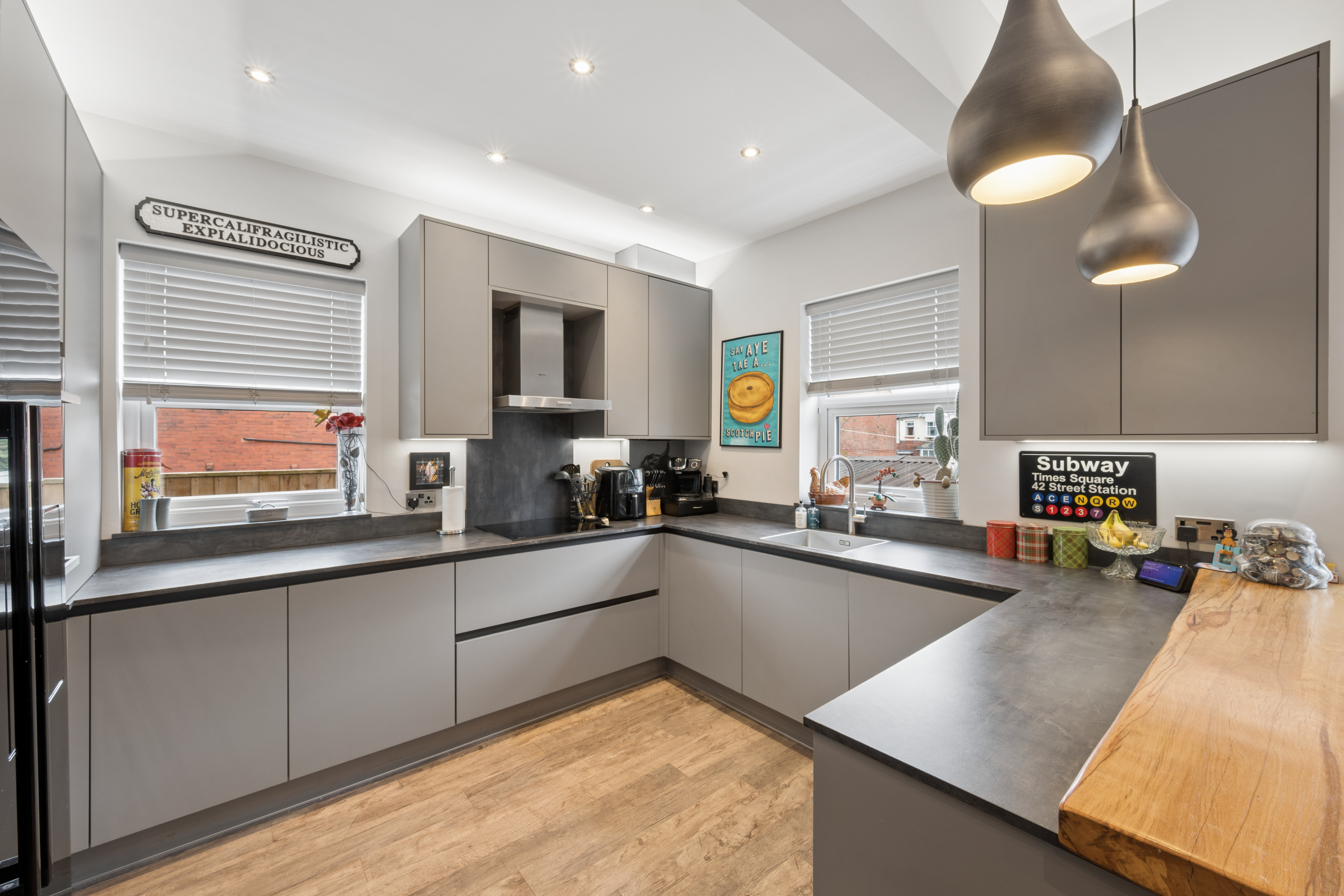 Moorside Avenue, Smithills, photo 13