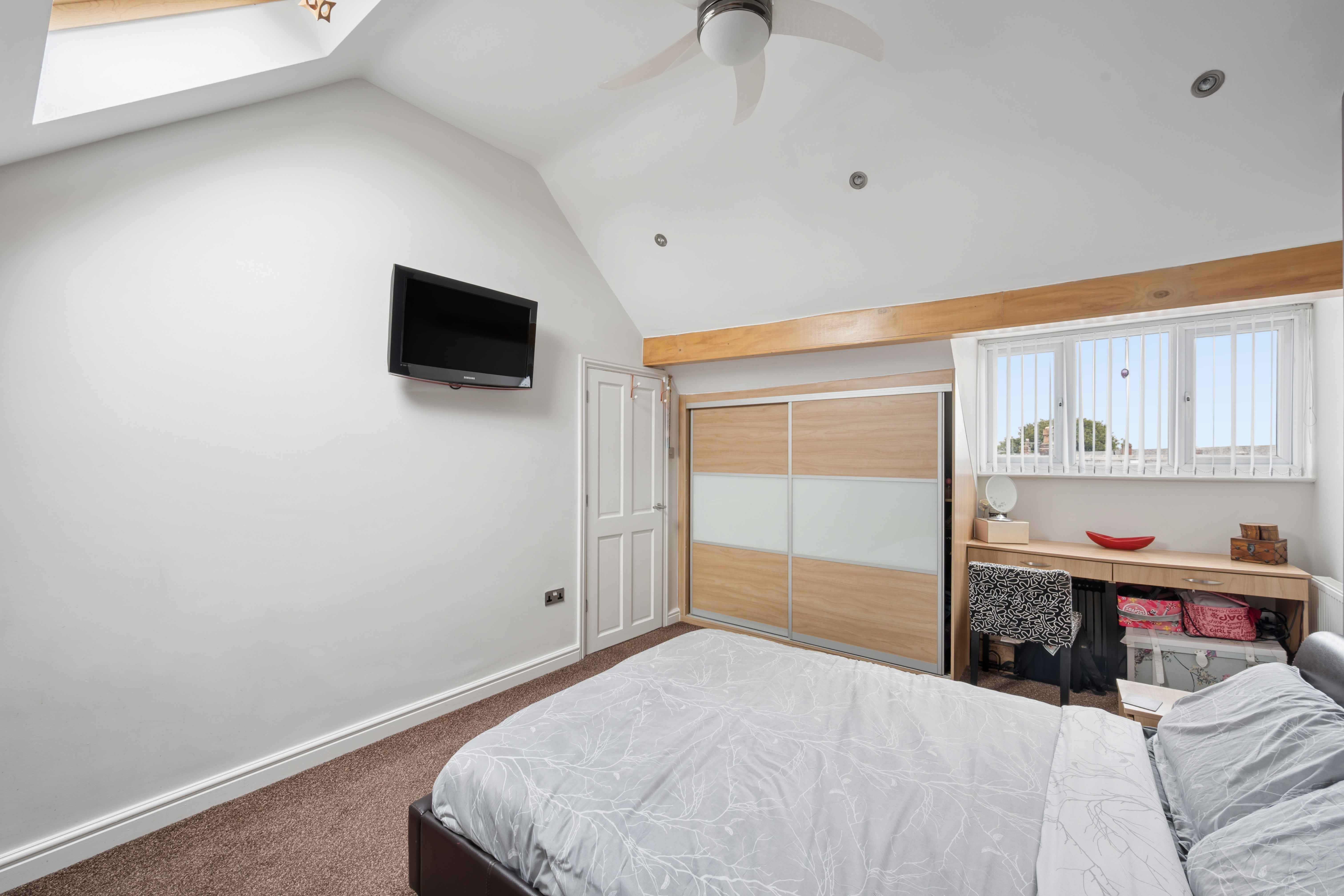 Moorside Avenue, Smithills, photo 33