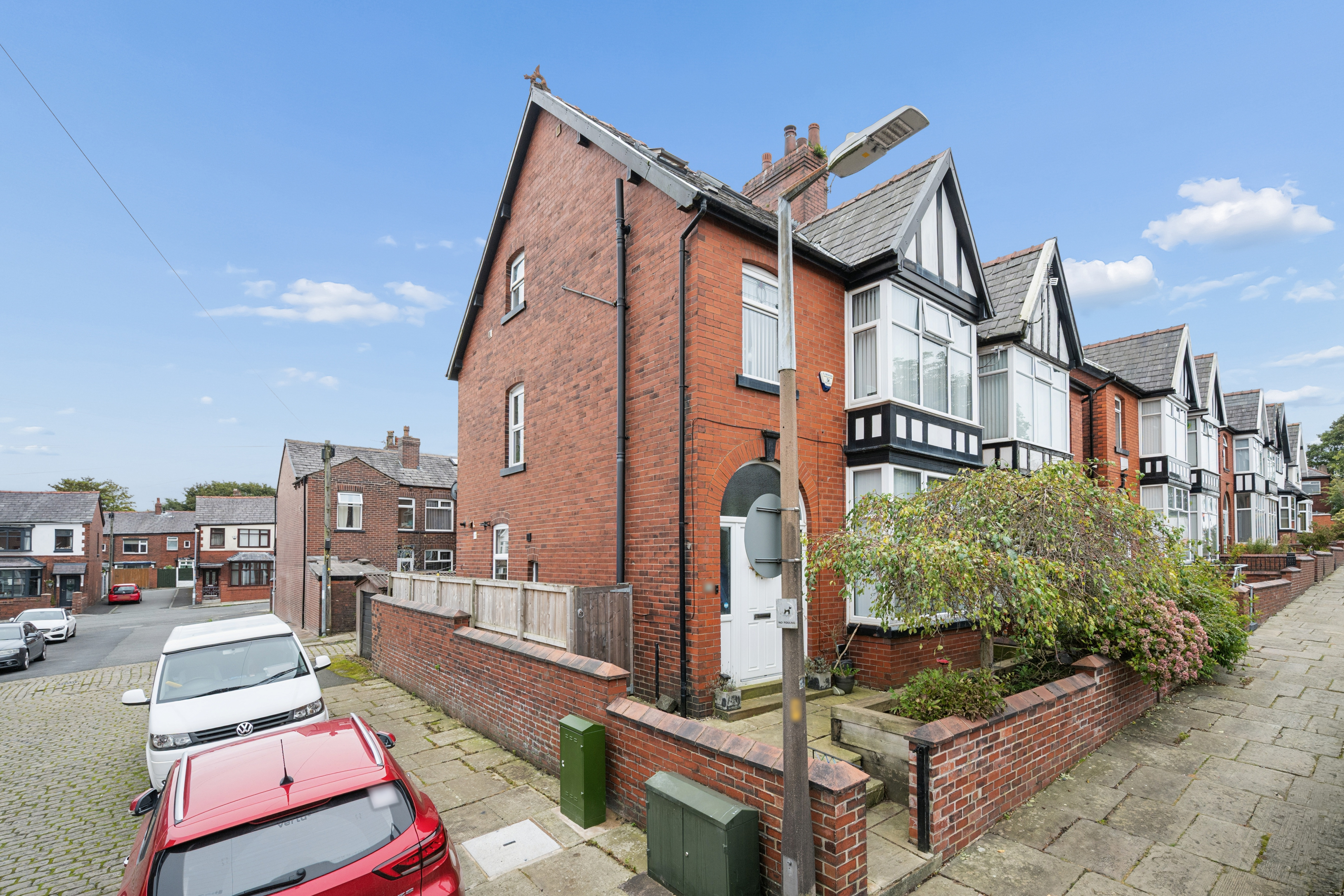 Moorside Avenue