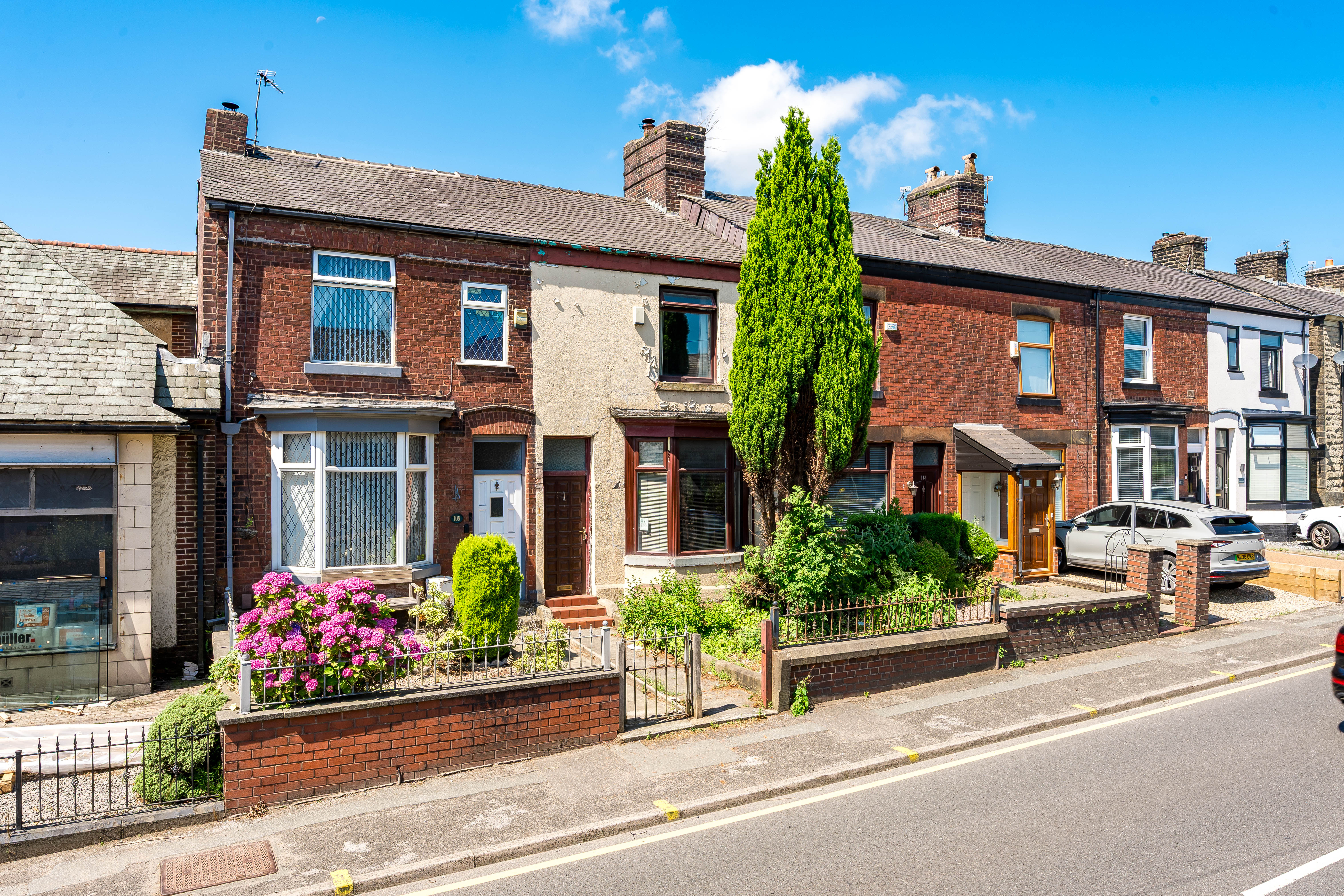 Turton Road, Bradshaw