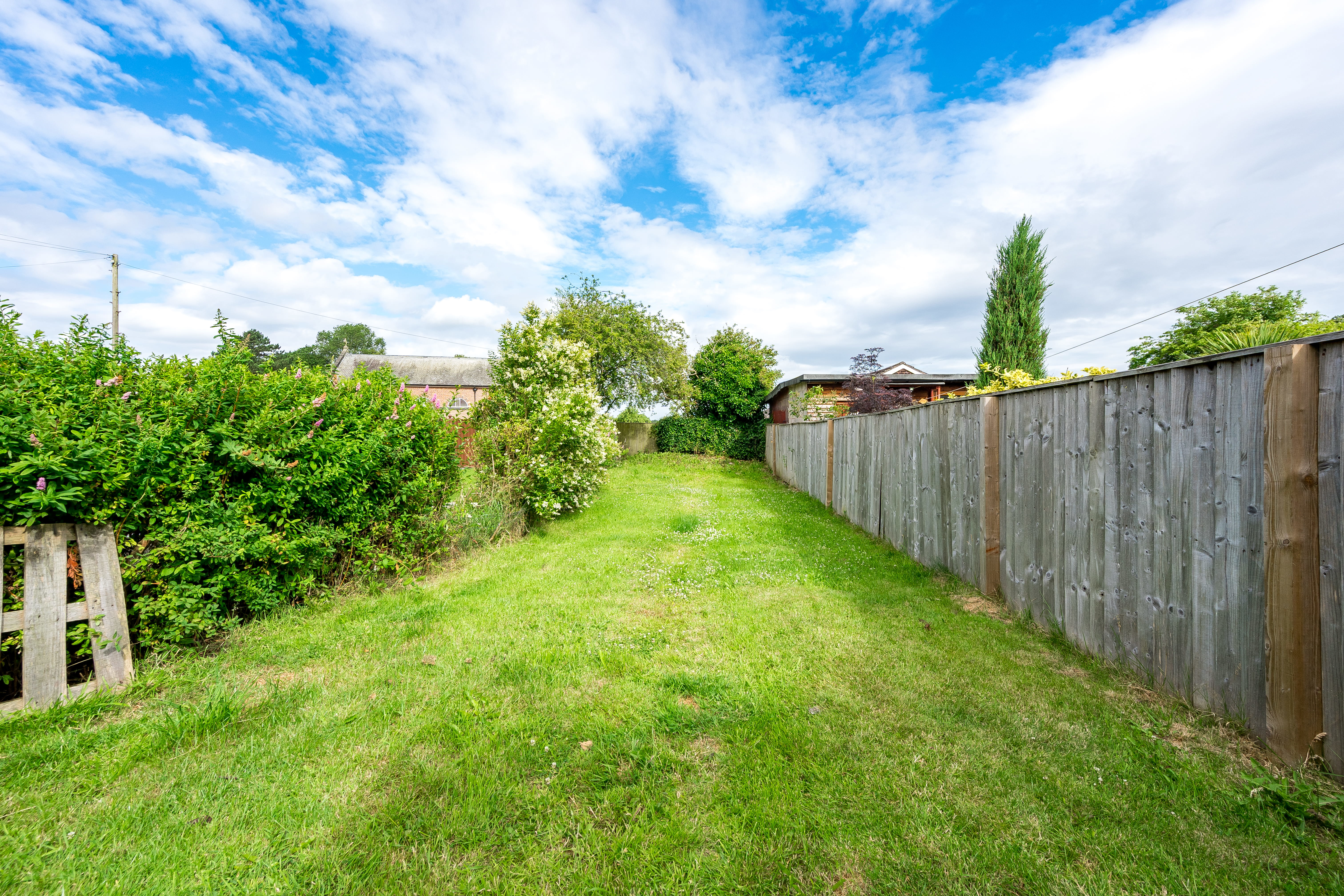 West End Avenue, Coppull, photo 18