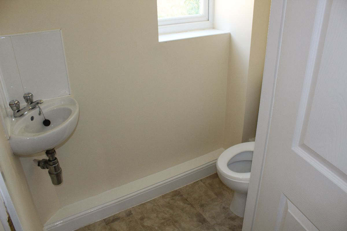 Royal Drive, PRESTON PR2 3AF, photo 5