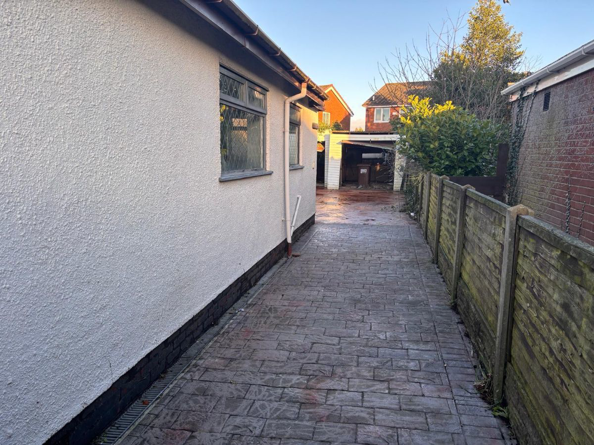 Winslow Close, Penwortham, Preston, photo 16