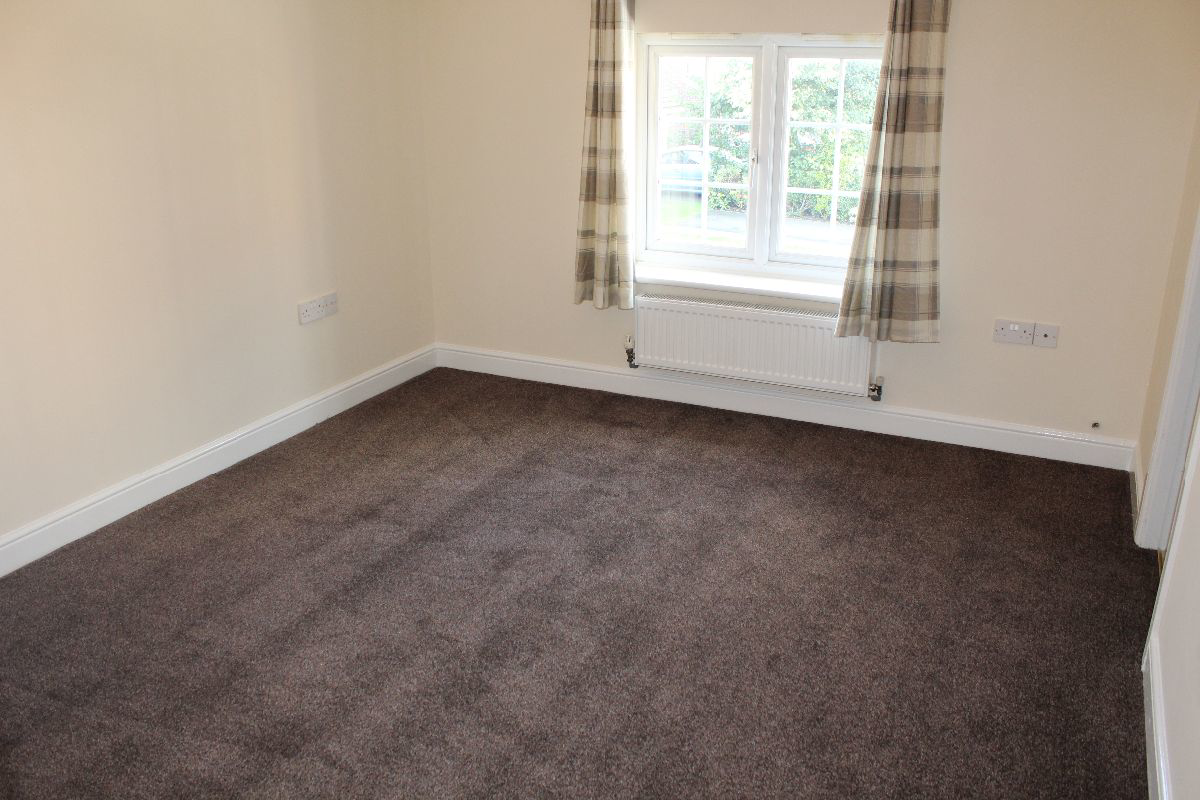 Royal Drive, PRESTON PR2 3AF, photo 9