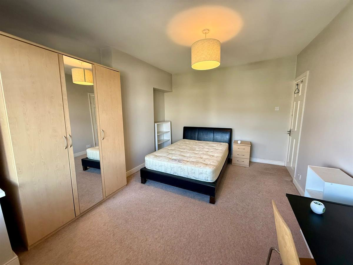 Garstang Road, Fulwood, Preston, photo 17