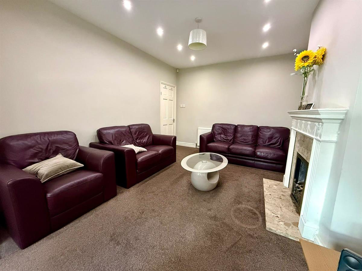 Garstang Road, Fulwood, Preston, photo 5