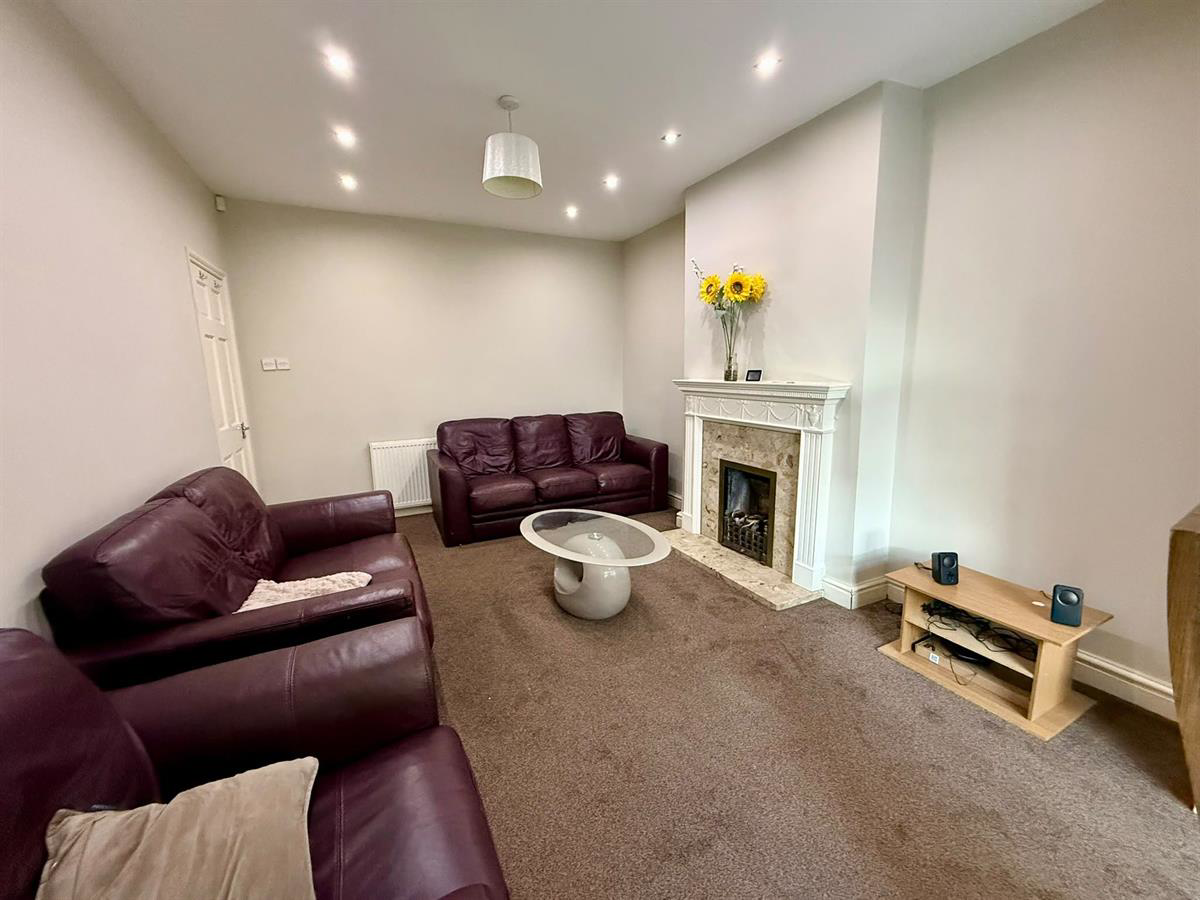 Garstang Road, Fulwood, Preston, photo 4