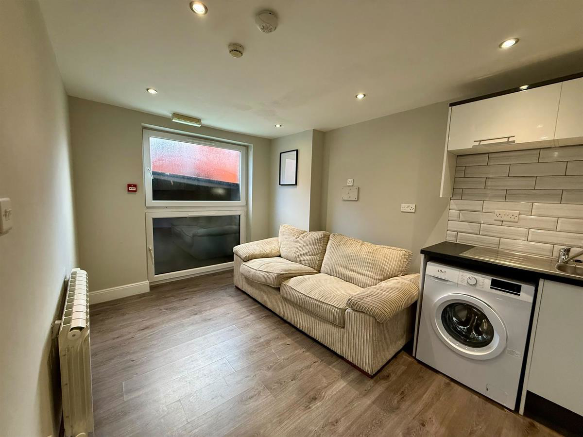 Union Court Flat 1, Union Street, PRESTON, Lancashire PR1 2HD, photo 3