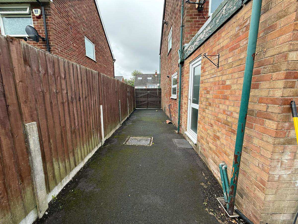 Ronaldsway, Preston, photo 29