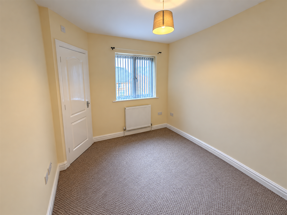 Greenbank Street, Preston, photo 6