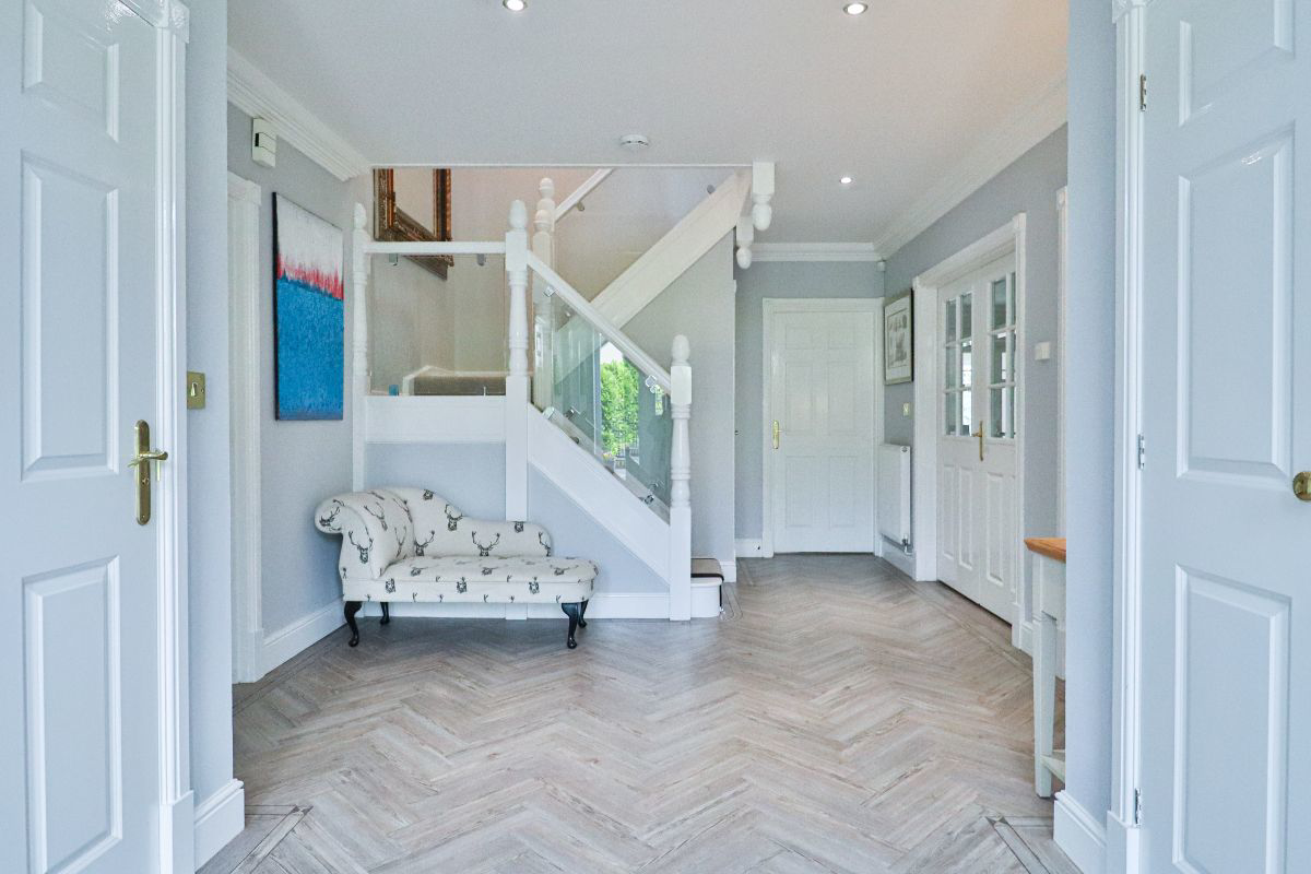 Entrance hall 