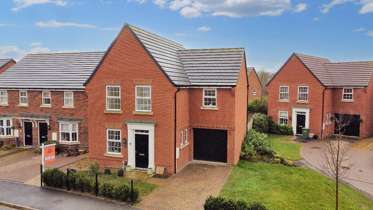 Goldcrest Crescent