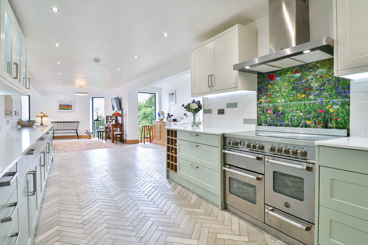 Broad Acres, Bolam, DL2, photo 7