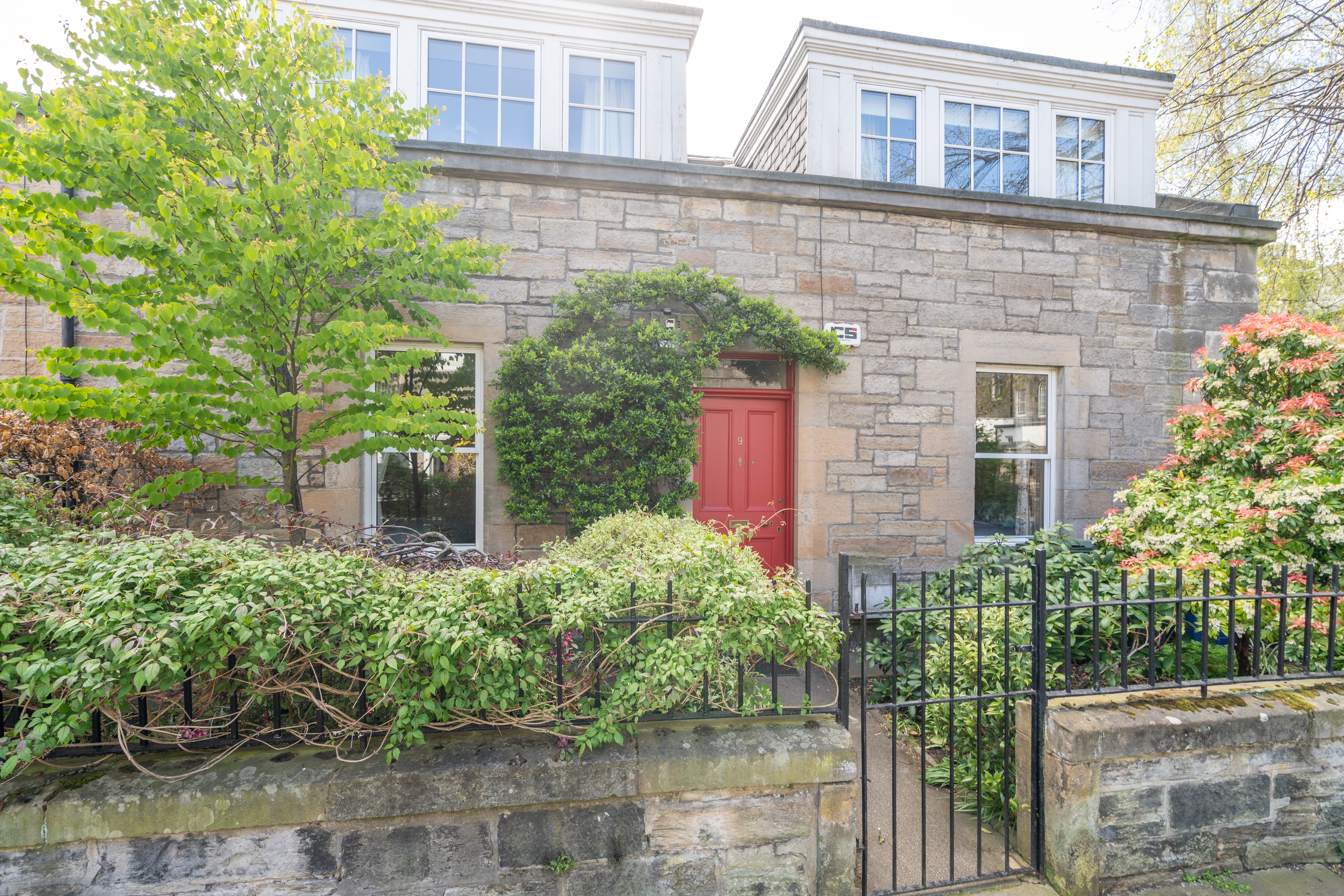 9 Madeira Place, Leith, Edinburgh, EH6 4AN
